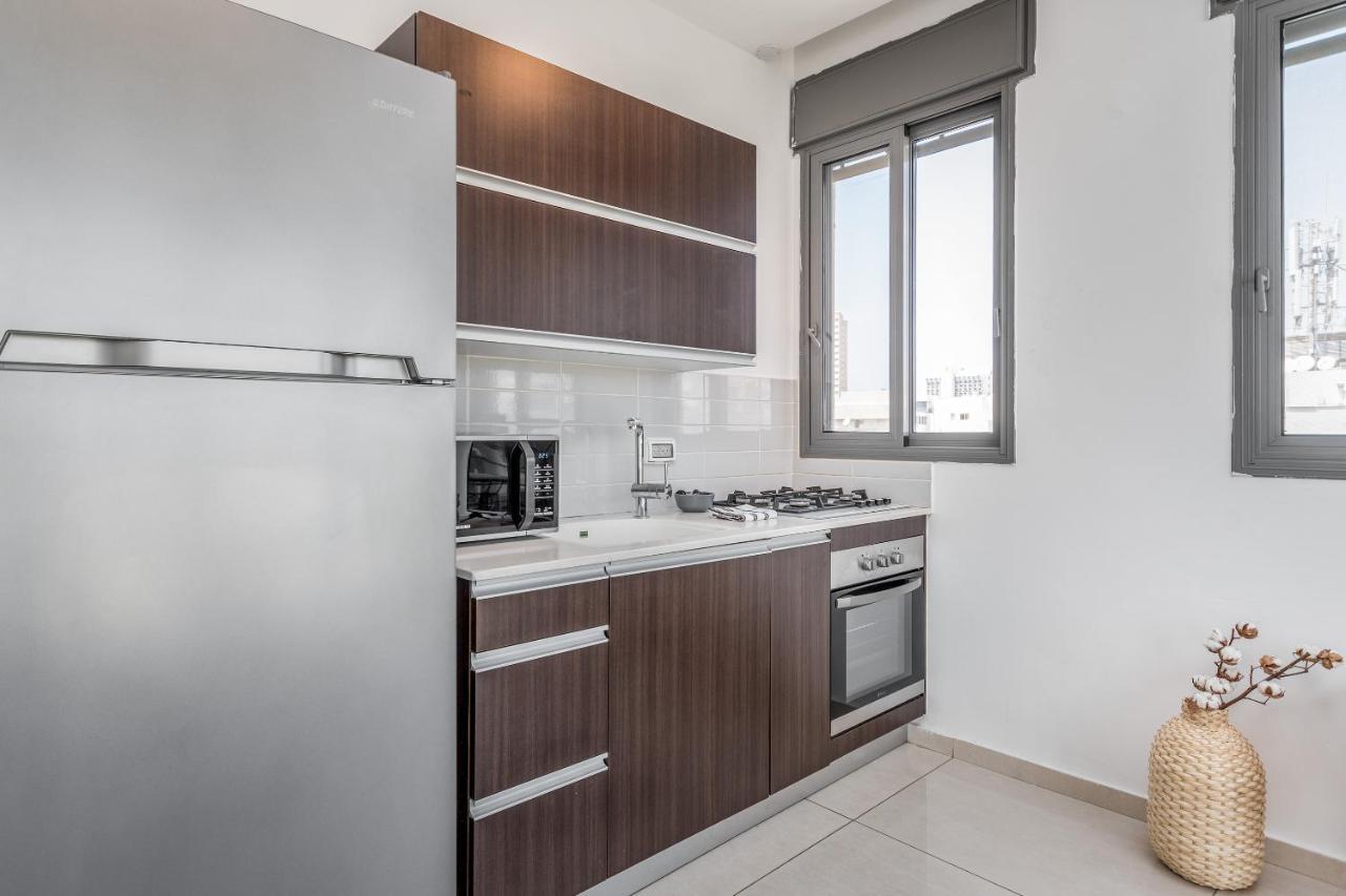 Superb 1,5 Bdr W Balcony Close To The Beach Tel Aviv Exterior photo